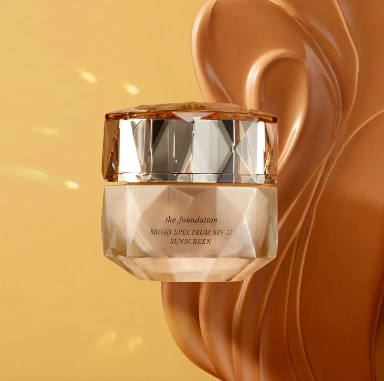 Clé de Peau Beauté The Foundation SPF 21