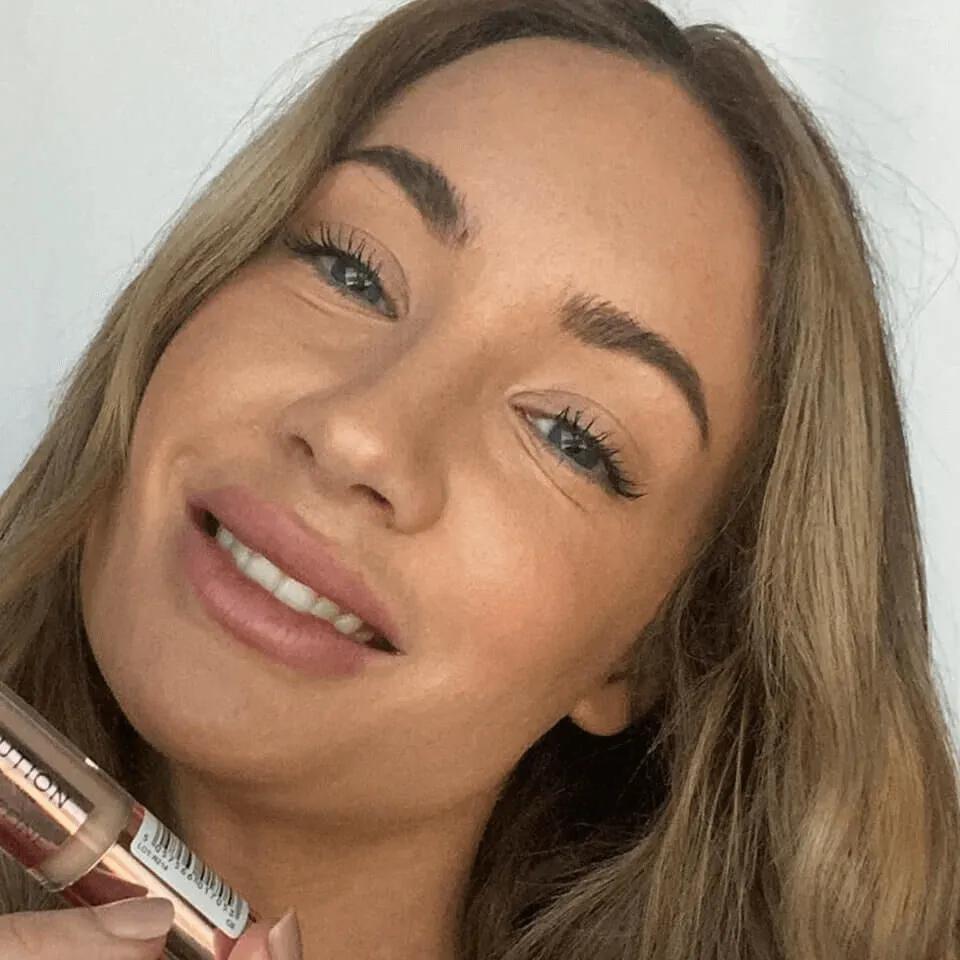 Makeup Revolution Conceal & Define Concealer