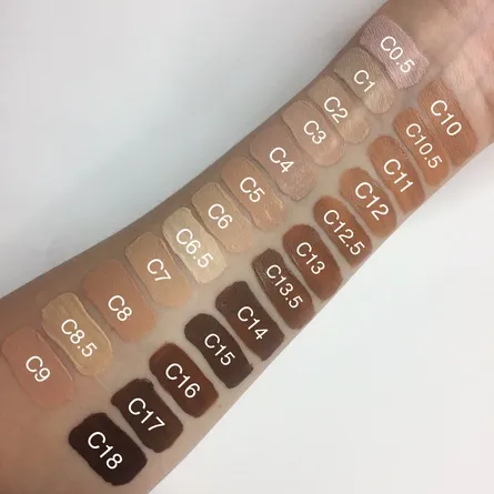 Makeup Revolution Conceal & Define Concealer