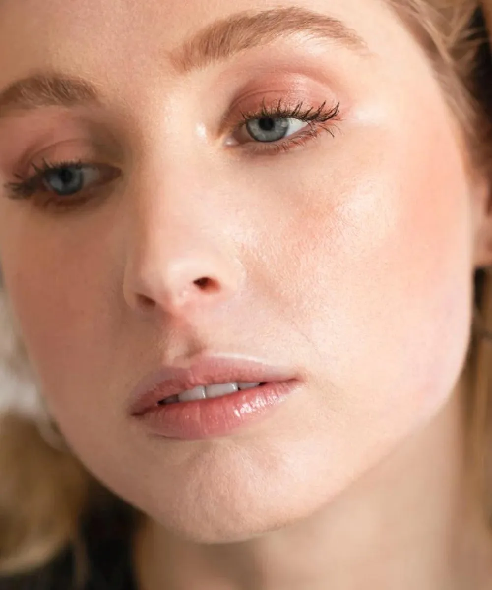 Natural Almond Mascara